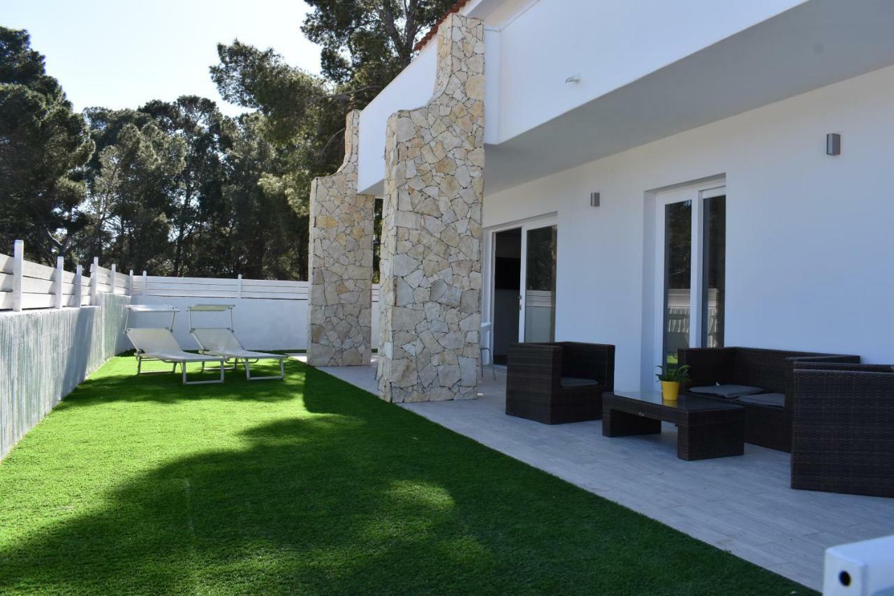Case Vacanze "Bianco Mare" Порто Пино Екстериор снимка